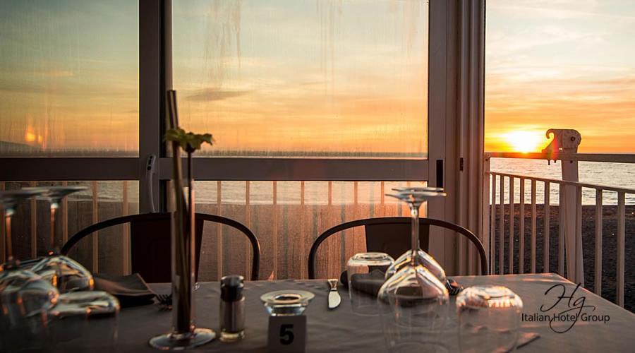 Hg Hotel Il Settebello Марина ди Чечина Екстериор снимка