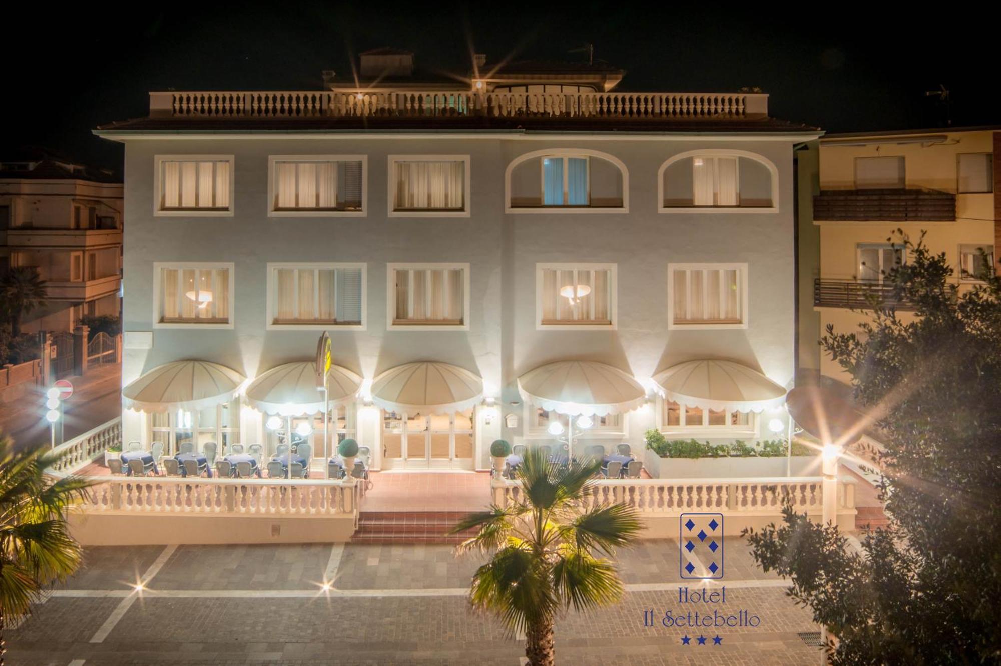 Hg Hotel Il Settebello Марина ди Чечина Екстериор снимка