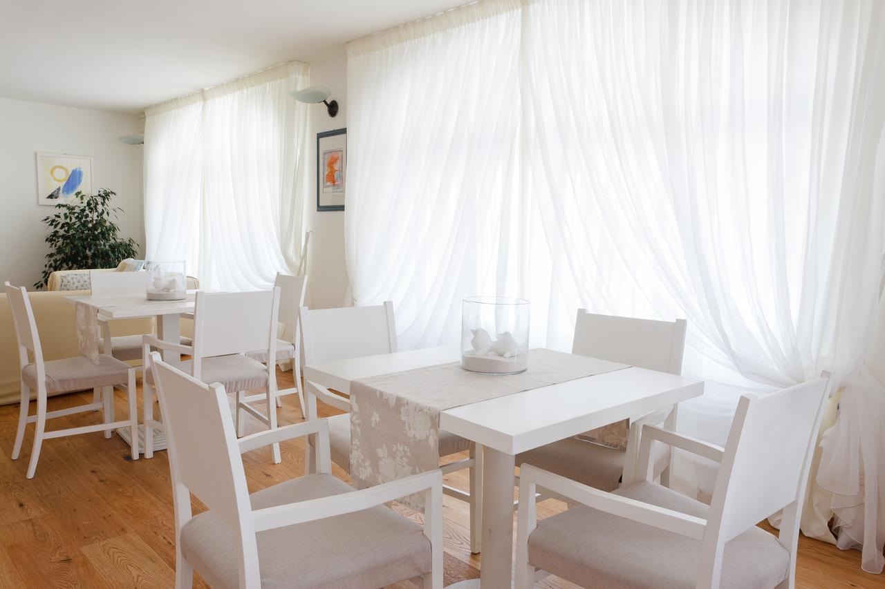 Hg Hotel Il Settebello Марина ди Чечина Екстериор снимка
